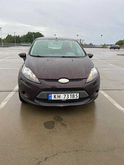 Ford Fiesta 3 of 4