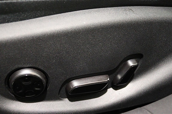 BYD Seal 28 of 30