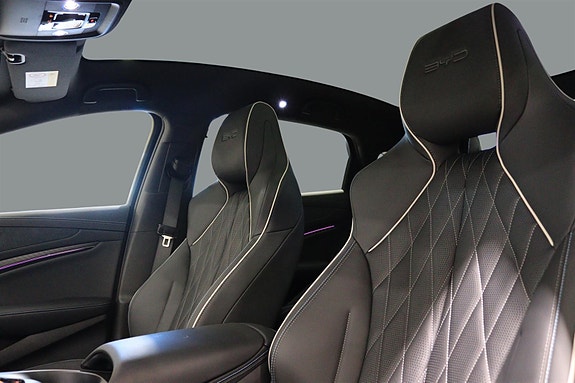 BYD Seal 6 of 30