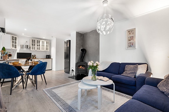 Velkommen til Leiv Eriksons gate 5 - Presentert av Hossein v. EIE eiendomsmegling - For visning eller spørsmål kontakt megler på tlf. 995 27 446