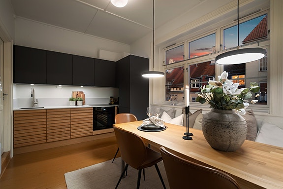 Velkommen til Fayes gate 1 - Kontakt Carl Sveistrup på 980 45 319 dersom privatvisning ønskes.