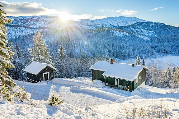 Frida Henriksveen v/Lokalmegleren Partners har gleden av å presentere Heivegen 275!