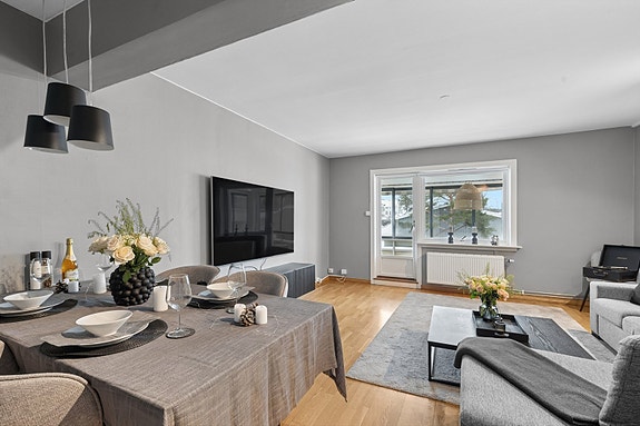 Yosef Al-Salihi i v/DNB Eiendom har gleden av å presentere Løvsetdalen 18A!