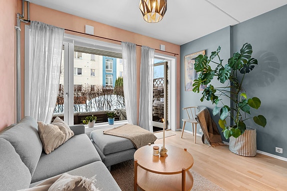 Velkommen til Rolf Hofmos gate 13, presentert av Schala & Partners avd. Bjørvika / Gamle Oslo ved Hanna Skiaker, tlf. 93 00 00 35.