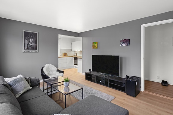 Velkommen til Balders veg 4 B - En særdeles tiltalende leilighet med moderne fargevalg