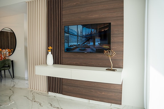 Villa med 5 soverom og privat basseng - Attraktiv beliggenhet - Møblert!