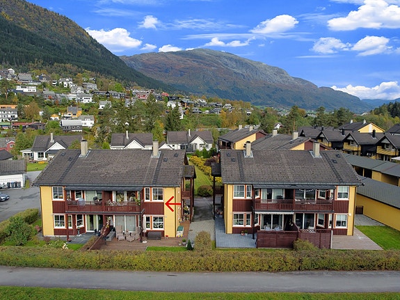 Regimentsvegen 131 D presenteres av Aktiv Voss v/Vegard Fjose.