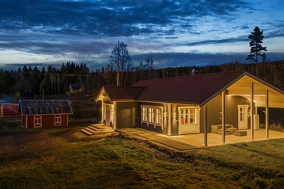 Velkommen til Sørskogbygdvegen 1013 - En landbrukseiendom på ca. 104 dekar!