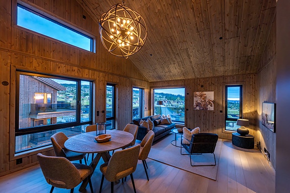 PrivatMegleren v/Ellen Pike har gleden av å presentere Mosætervegen 612!