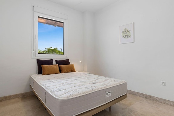 Romslig leilighet med stor terrasse - 4 soverom og 4 bad - Møblert og nær sentrum av La Cala de Mijas