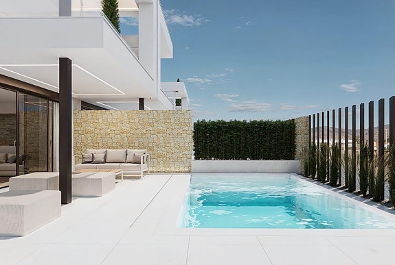 SOLGT! Luksusvilla med 3 soverom og 3 bad - Stor takterrasse - Kort vei til strand og golf