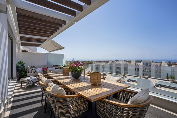 Penthouse med 3 soverom - Stor terrasse med fantastisk havutsikt - Flotte fellesområder!