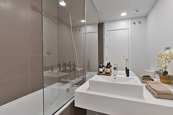 Penthouse med 3 soverom - Stor terrasse med fantastisk havutsikt - Flotte fellesområder!