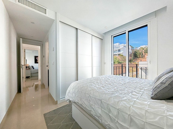 Eksklusiv penthouse med 4 soverom - Privat basseng, takterrasse og panoramautsikt