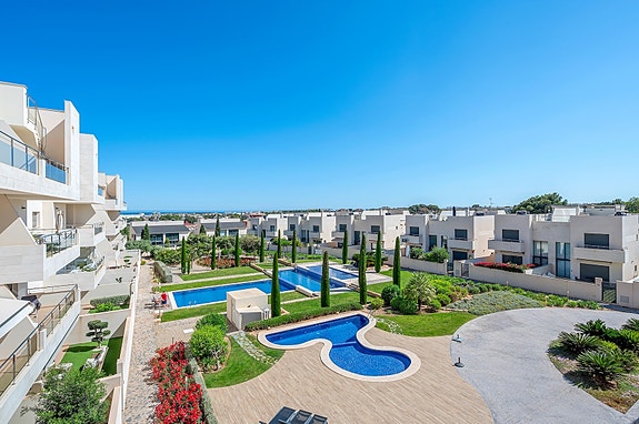 Attraktiv leilighet med 3 soverom - Nær både strand og golf - Møblert