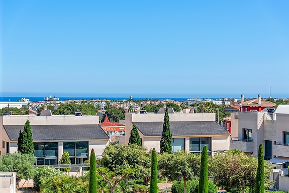 Attraktiv leilighet med 3 soverom - Nær både strand og golf - Møblert