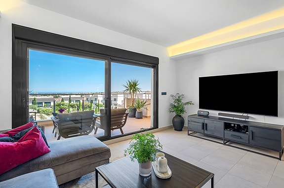 Attraktiv leilighet med 3 soverom - Nær både strand og golf - Møblert