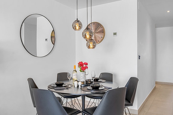 Attraktiv leilighet med 3 soverom - Nær både strand og golf - Møblert