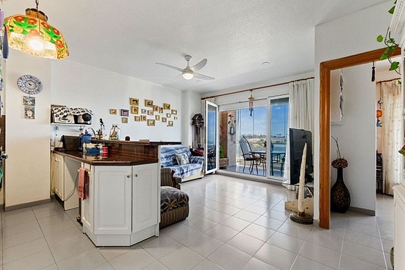 Leilighet med 3 soverom og spektakulær havutsikt - Første linje i Playa Flamenca