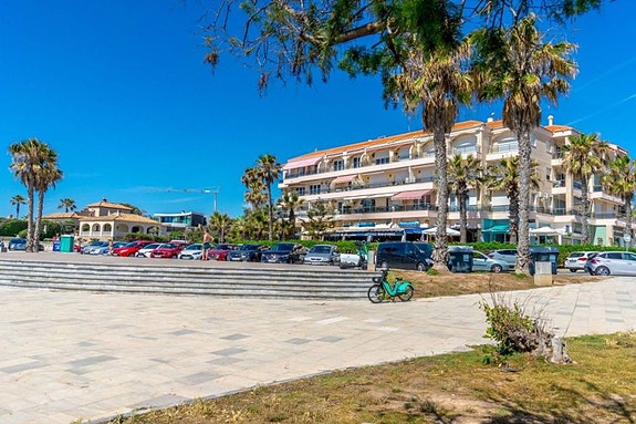 Leilighet med 3 soverom og spektakulær havutsikt - Første linje i Playa Flamenca