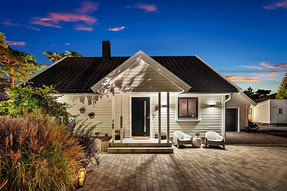 DNB Eiendom v/ Fabian Robertino (92117474) ønsker deg velkommen til Oksviken og Urteveien 15A!