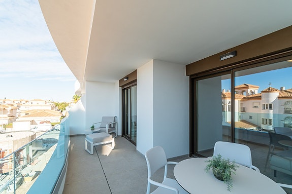 Ny eksklusiv leilighet med svært attraktiv beliggenhet - kun 400 m fra sjøen