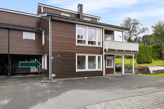 Velkommen til Breivikvegen 55D presentert av Eiendomsmegler Camilla Christensen