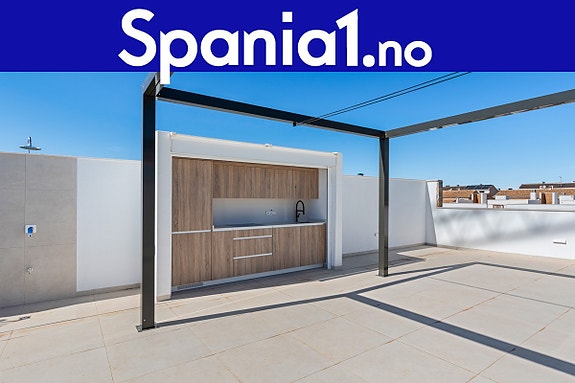 NYHET! Stilfull leilighet på bakkeplan med 3 soverom, store terrasser og Miele-kjøkken