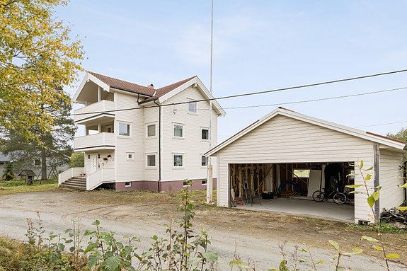 Velkommen til Tømratunet 22. En meget innholdsrik enebolig, kun ca. 25 min fra Stjørdal.