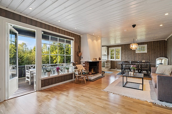 Velkommen til Hanserudveien 109, presentert av Henrik Nielsen ved Nordvik Eiendom