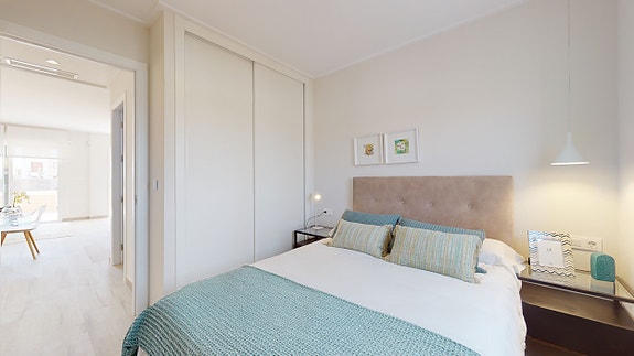 NYBYGG! Moderne rekkehus med attraktiv beliggenhet | Stor hage | 3 soverom og 2 bad | Takterrasse | Flotte fellesområder