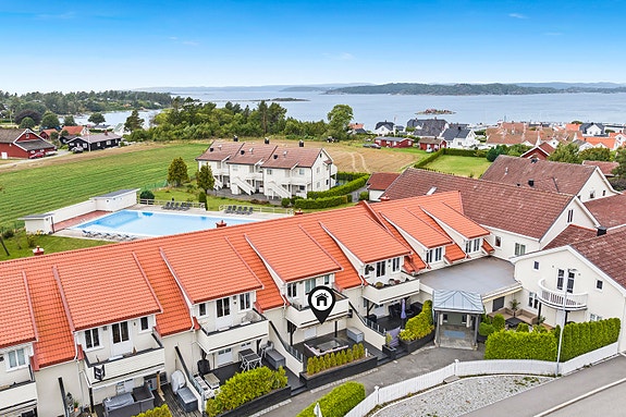 Velkommen til en lettstelt ferieleilighet i 1.etasje!