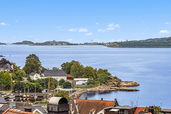 Velkommen til Jegersborggata 12 B - Presentert av DNB v/Rune Holmefjord Jakobsen