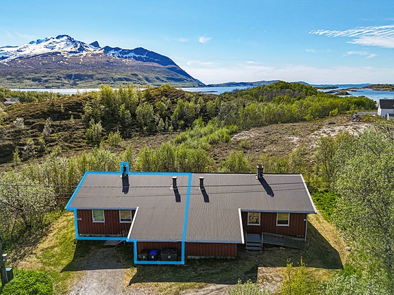 Velkommen til Vikranveien 10 - En vertikaldelt tomannsbolig.