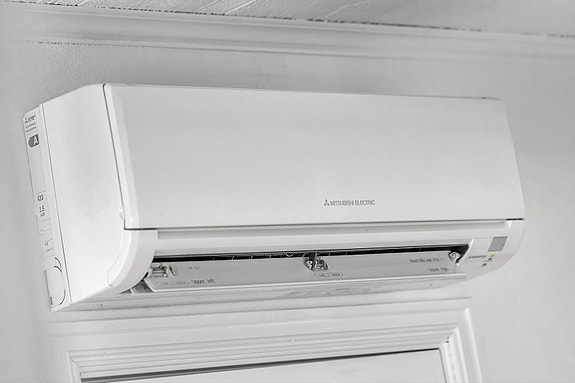 Leiligheten er utstyrt med varmepumpe.