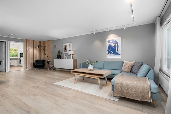 Velkommen til Brushanevegen 31F - Innholdsrik 4-R leilighet over 2 plan