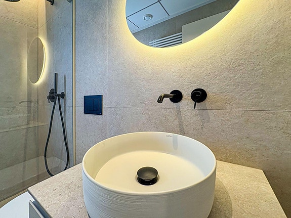 Nyhet | Moderne familiebolig med 4 soverom og stor underetasje - Mulighet for ekstra soverom