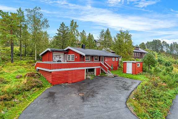 Velkommen til Bakkevegen 6 v/Altin Balaj i Aktiv eiendomsmegling