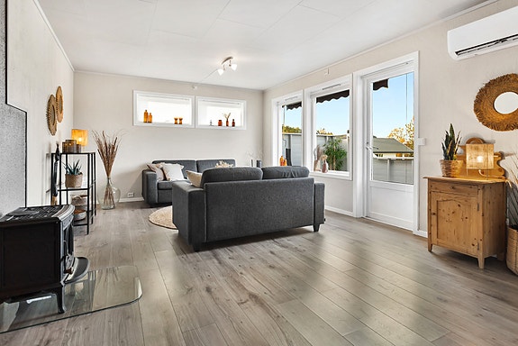 Velkommen til Barnehagevegen 3, presentert av EiendomsMegler 1 v/Jonny Grønbeck