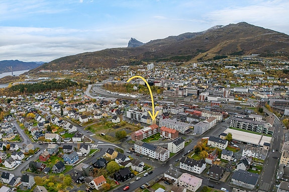 Leilighet på Frydenlund med sentral beliggenhet i et stille og rolig boligområde, er dette noe for deg? Meld deg på visning!