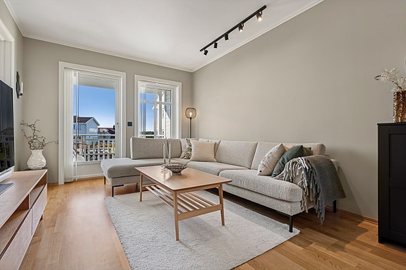 DNB Eiendom v/Maria Stokkan ønsker velkommen til Anne Margrethe Bangs G 24C!