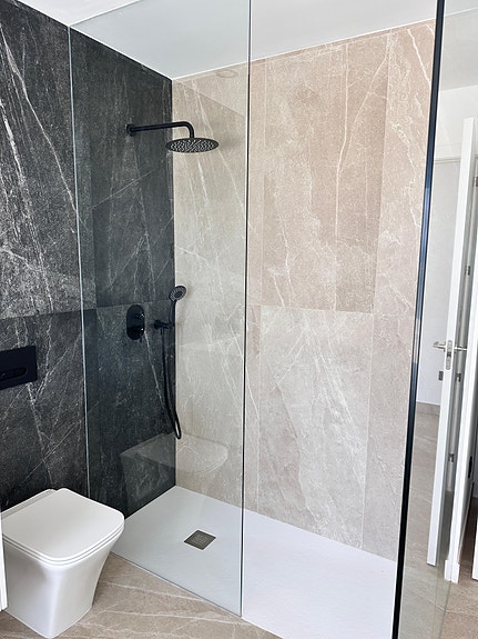 Nybygg! Leilighet med 3 soverom og stor terrasse - Nær strand og golf