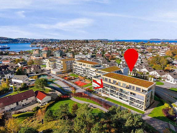 EiendomsMegler1 v/Marianne Salvesen ønsker velkommen til Øvre Vågen 6