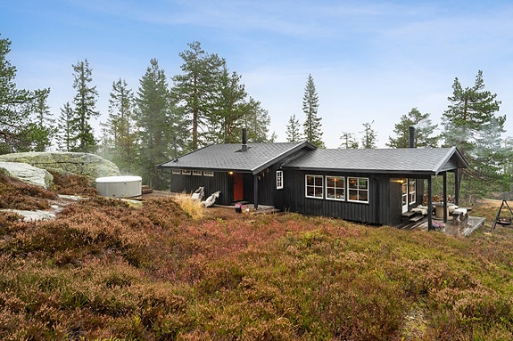 Velkommen til Værås Fjellgrend 144!