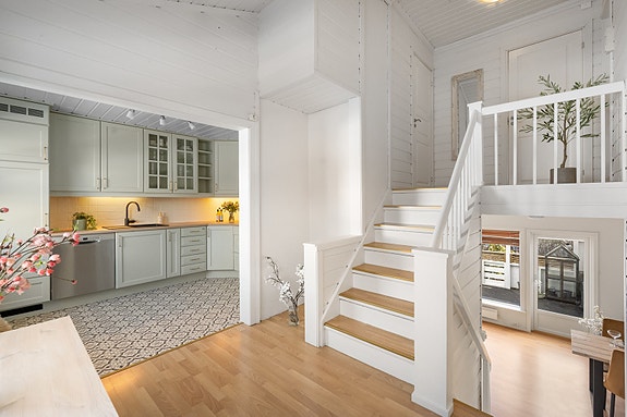 Trappeoppgang til 3.etasje