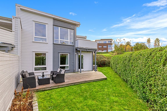 Velkommen til Dvergsneskollen 1 v/Altin Balaj i Aktiv eiendomsmegling