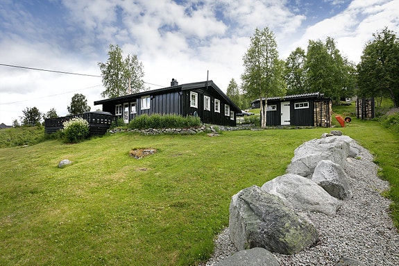 Velkommen til Dosethvegen 155 på Lesjaverk presentert av Krogsveen Sunnmøre v/Eiendomsmegler Harald Osdal