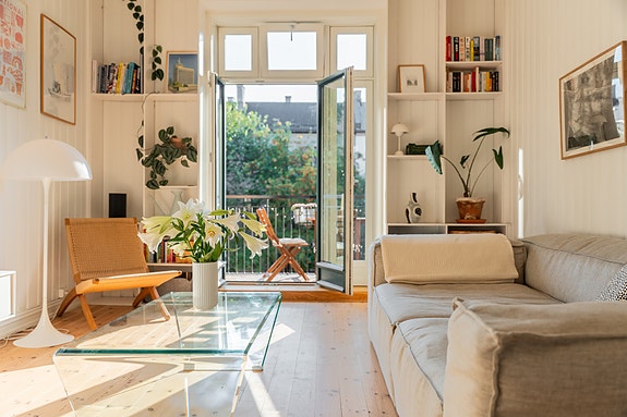 Jens Bjelkes gate 1B presenteres av EIE Eiendomsmegling ved Synne Eide Lunde.