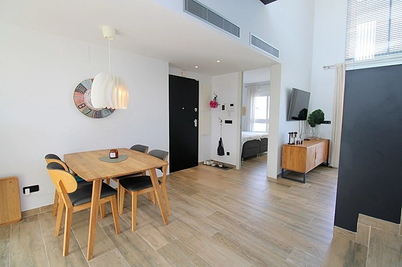 Penthouse med takterrasse og jacuzzi - Turistlisens og gangavstand til alt