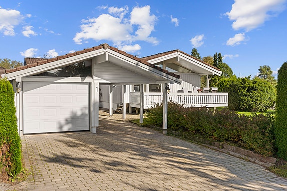 Ibrahim Can v/Privatmegleren ønsker velkommen til Bråtenveien 1!